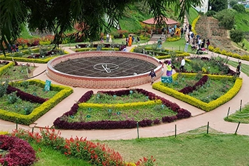 Best Taxi Service to Bryant Park Kodaikanal for Sightseeing Book a taxi or cab to Bryant Park Kodaikanal for a relaxing, scenic, and vacation trip.