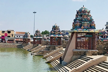 Budget Friendly Taxi Services to Mahamaham Tank, Kumbakonam Budget friendly taxi travel services to visit Mahamaham Tank with family and friends in Kumbakonam.