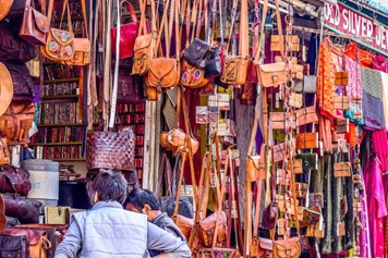 Explore Local Markets with Convenient Local Taxi or Cab Book a taxi or cab for a fun and comfortable trip to local markets in your city for shopping & more.