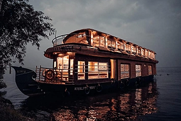 Enjoy scenic houseboat tours with easy taxi or cab pickup for a hassle-free travel experience.