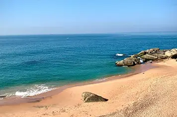 Book Day Trips to Kanyakumari Beach With Round Trip Taxi Travelers book round-trip taxi service online to enjoy relaxing day trips to Kanyakumari Beach
