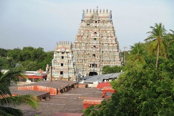 Madurai to Pasupathiswarar Temple Cab Booking Online Travel from Madurai to Pasupathiswarar Temple in Karur by booking a cab online quickly.