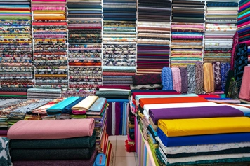 Madurai to Karur Cab Booking to Visit Textile Market Visit Karur's famous textile market by booking a cab from Madurai with ease and comfort.