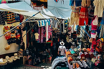 Travel to Kodaikanal Market by Booking Cab or Car Service Explore Kodaikanal Market with multiple taxi, van or bus ride options for friends and families