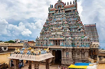 Explore Sri Ranganathaswamy Temple by Booking a Taxi Online Visit the majestic Sri Ranganathaswamy Temple with smooth taxi booking from Madurai