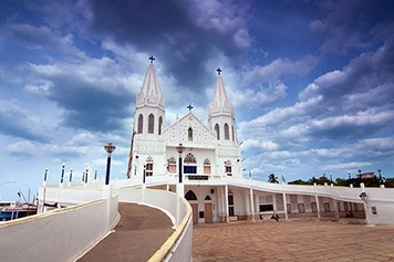 Pilgrimage Book Online Round Bus Trip to Velankanni Basilica Book a round trip bus online for your visit to Velankanni’s famous Basilica Church with trusted taxi rentals