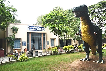 Cab Booking Service at State Government Museum in Vellore Cab booking service at State Government Museum in Vellore for easy and convenient travel.