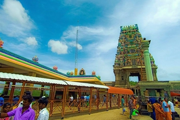Affordable Cab Ride to Chennimalai Murugan Temple Enjoy a budget-friendly taxi ride to Chennimalai Murugan Temple by booking taxi online