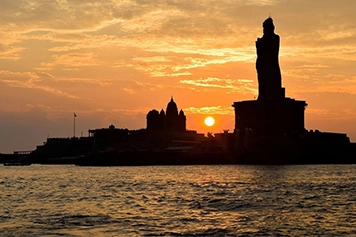 Book Cab & Taxi Services to Visit Sunset in Kanyakumari Beautiful sunset in Kanyakumari with convenient cab and taxi services for a perfect trip experience.