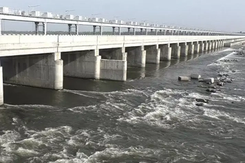 Explore Mayanur Dam with a Secure Online Taxi Booking Secure an online taxi/ cab for a comfortable and safe trip to explore Mayanur Dam in Karur.