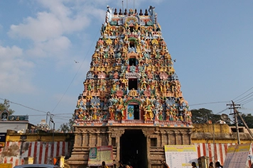 Alangudi Temple Travel With Local Taxi by Booking Online customer enjoys a smooth trip to Alangudi Temple by booking a local taxi service online