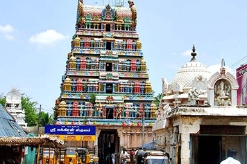 Book a Local Taxi to Kanjanur Sukran Temple Online Traveler books a local taxi online to visit Kanjanur Sukran Temple with comfort and flexibility