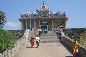 Online Taxi Booking-Vaitheeswaran Temple During Peak Hours Trip to visit Vaitheeswaran Temple by affordable and secure custom taxi through online booking