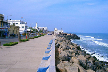 Enjoy Promenade Beach Road Ride With Online Taxi Booking Sightseer uses online booking and travels to Pondicherry’s Promenade Beach Road easily