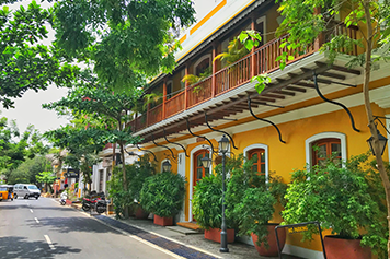Book a Round Trip to Pondy White Town With Online Taxi SSecure a round trip to Pondy White Town by booking taxis and cabs online for easy travel