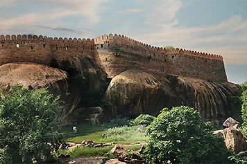Visit Thirumayam Fort With Easy Taxi Rentals Online Thirumayam Fort - A historic site visit with easy taxi rental for your outstation tours and travels