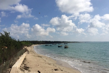 Explore Ariyaman Beach by Booking Online Vehicle Options Tourist prefer online booking for local cabs to plan a peaceful visit to Ariyaman Beach with family