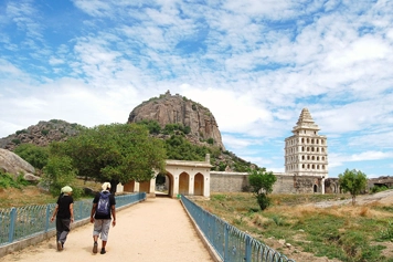 Explore Historic Gingee Fort with Online Bus Booking Plan a smooth and secure journey to Gingee Fort by booking your cab, bus, or tempo online.